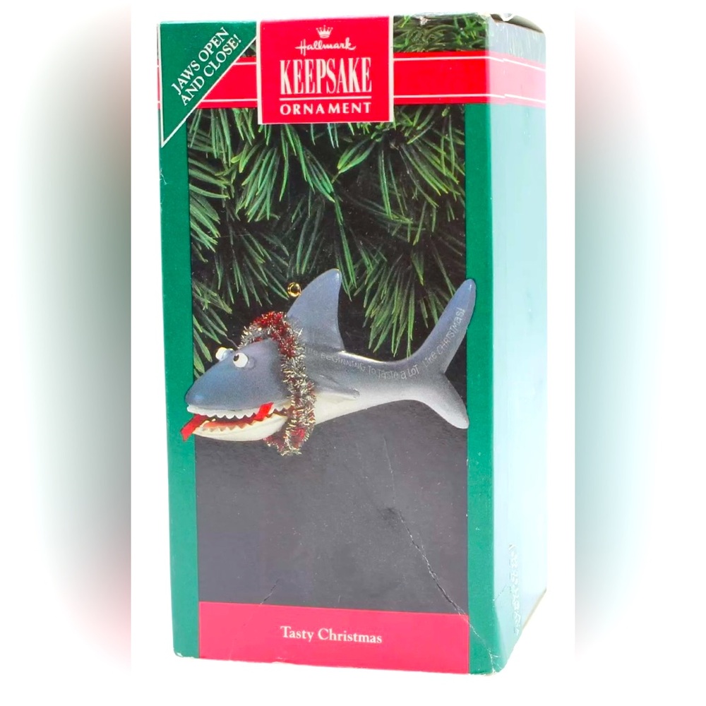 VINTAGE 1992 Hallmark Tasty Christmas Ornament! Rare find!